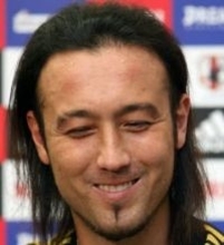 「別人レベル」代表レジェンドの闘莉王さん〝44歳の激変ショット〟に反響「でっか」「陽気なおじさん」