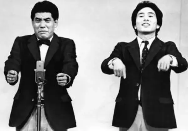 結成54年、伝説の漫才師が手にした漫才コンテスト2度目の頂点…共に73歳ザ・ぼんち最新ショットに「凄いの一言」「貫禄ありますね!受賞」