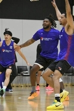 新生Bリーグ22日開幕　Bワン初代王者狙うライジングゼファー福岡は26日初戦　構築図る高校からの「一気通貫」福岡スタイル