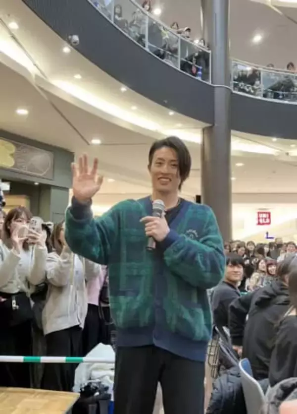 「60はしたいですね」ソフトバンク周東佑京　ターゲットは本多雄一コーチの福岡移転後チーム最多盗塁　昨季は成功率アップ「走りやすい投手は…」