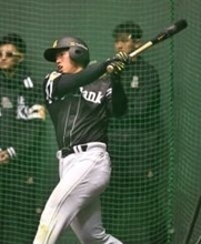 ソフトバンクB組に現れた〝練習の虫〟「こっちがストップを掛けてあげないといけないくらい」育成5位ルーキーが目指す支配下昇格とアーチストの道