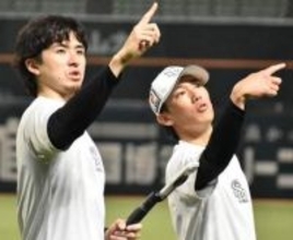 ソフトバンク上沢直之が大津亮介に〝フォークの極意〟を伝授　「感覚がすごい」　チーム内で好循環