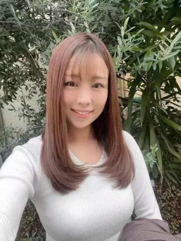 「違和感、全くありません」道岡桃子アナウンサーの「高校23年生」制服ショットが大反響「この路線良いですねぇ」「さすがです」