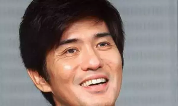 「めちゃくちゃ老けてる」〝激変〟佐藤浩市のビジュアルに騒然「三國連太郎さんにそっくりに…」映画出演ショットが話題