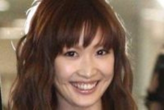 「オトナのツヤに…」紗栄子〝超ミニ＆スケスケ〟大胆姿に反響「本当に2人産んだんですか」「意味わからんぐらい…」