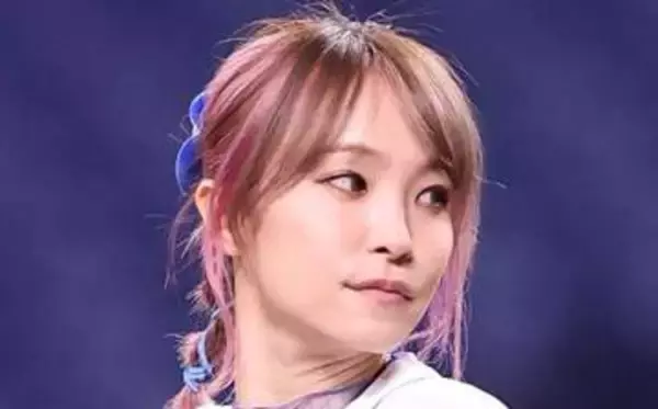 「若すぎない？」LiSA、還暦迎えた母〝顔出し〟ショット公開に「優しい顔している」「60歳には見えない」の声