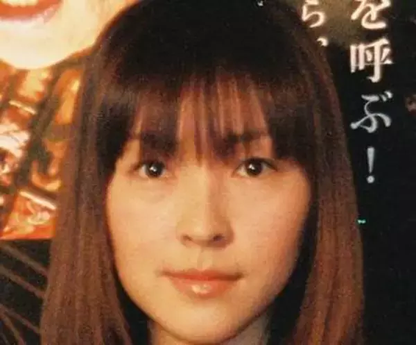 「…え?同い年だと??」麻生久美子〝47歳〟驚異のビジュアルに「本当に段違いですわ」「チャーミングですよね」時効警察から20年