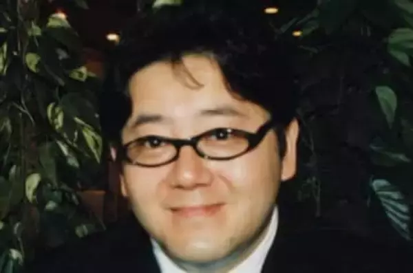 「えっ⁈この人誰っ⁈」秋元康〝67歳近影〟に驚きの声も「イメージ変わった」「痩せた」「俺の知ってる秋元康じゃないな」