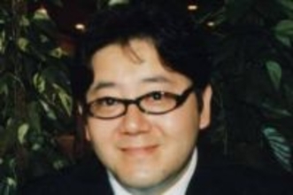 「えっ⁈この人誰っ⁈」秋元康〝67歳近影〟に驚きの声も「イメージ変わった」「痩せた」「俺の知ってる秋元康じゃないな」