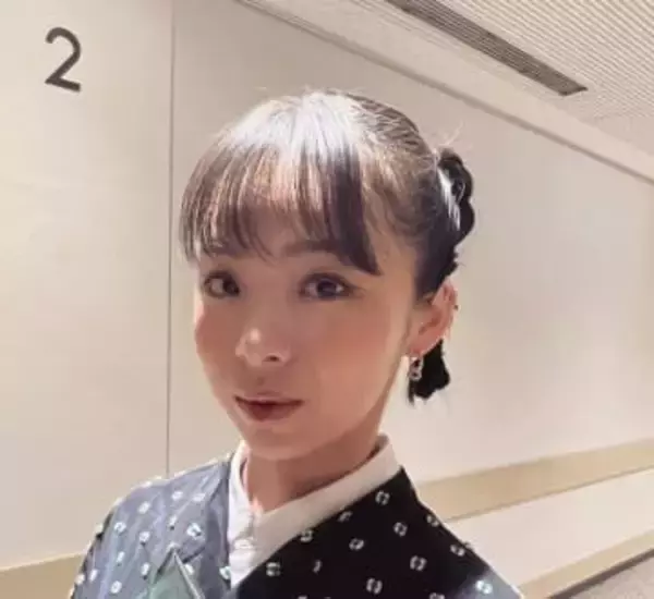 元朝ドラヒロインの突然の結婚発表、そして出産から4カ月…趣里〝親子プライベート写真〟産後初の近影に「全然違う」「こうして見ると…」「似てるのが初めて分かった」の声