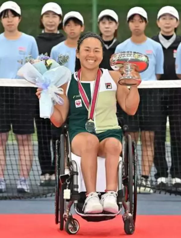 絶対的女王の上地結衣が単複制覇「もっと面白い試合を」生涯ゴールデンスラム達成へ「気が抜けない」飯塚国際車いすテニス女子シングルス