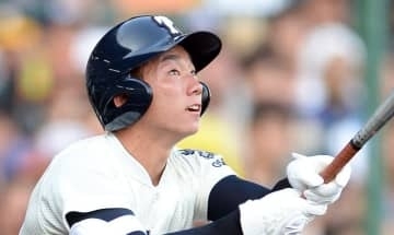 大阪桐蔭主将で日本一…26歳野球選手〝妻顔出し〟結婚報告に「甲子園での本塁打、覚えてます！」「桐蔭時代から応援してるので感慨深い」の声