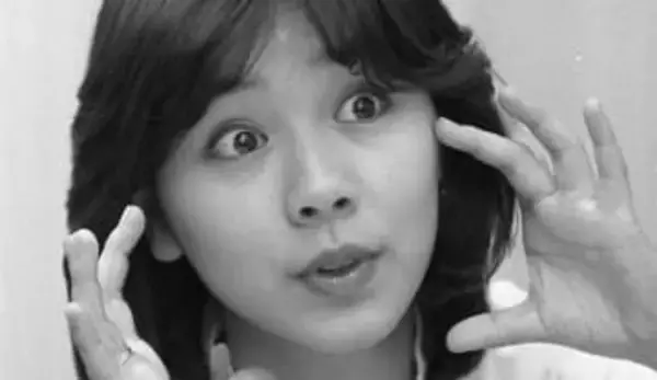 「理想のお兄ちゃんですね…」白石まるみ、7年前亡くなった大スターとの〝兄妹みたいな〟2ショット披露「懐かしい」「貴重過ぎます」