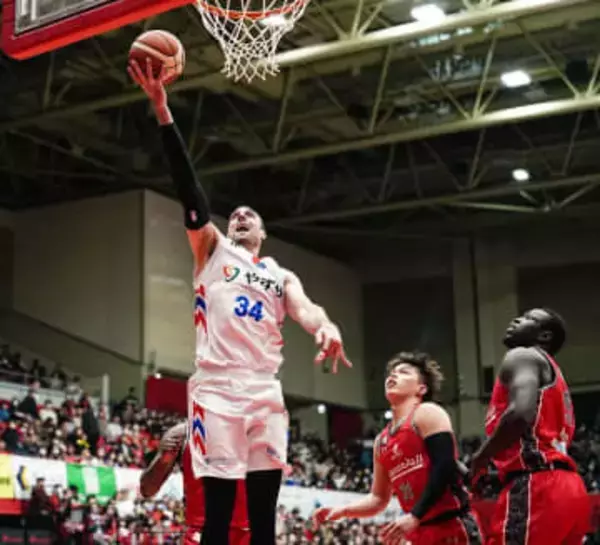 ライジングゼファー福岡が九州ダービー制し勢い　好調熊本ヴォルターズの連勝8で止める【Bリーグ2部】