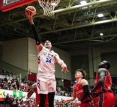 ライジングゼファー福岡が九州ダービー制し勢い　好調熊本ヴォルターズの連勝8で止める【Bリーグ2部】