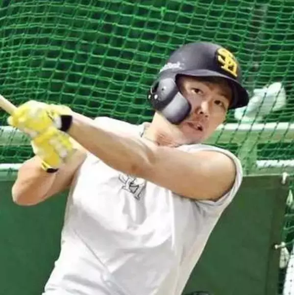 ソフトバンク中村晃が今季初スタメン　前夜3号3ランの柳田悠岐はベンチスタート