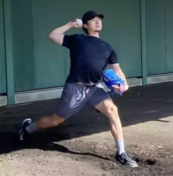 「今年は割合が多い球になると思って」　ソフトバンク上沢直之が早くもブルペン投球で披露した武器とは？　沖縄・宮古島で自主トレ公開