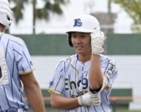 「ノーサイン野球」が大暴れ　エナジックスポーツ打線が3戦45安打で決勝へ　2年生の1番打者が4打点【高校野球春季九州大会】