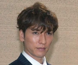 「松浦亜弥と純愛すぎ」妻は伝説の平成アイドル、w-inds.橘慶太の近影が話題「40代とは思えない」「過去の人だなとしみじみ思うんだけど、最強」「声出た」