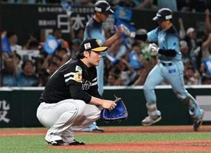 ソフトバンク痛恨の逆転負け　松本裕樹が逆転2ラン被弾　上茶谷大河が7回無失点も実らず