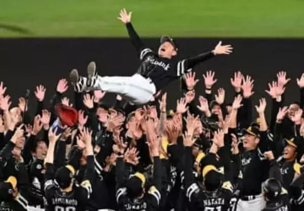 大賞はソフトバンクホークス　特別賞に夏の甲子園Vの沖縄尚学など　九州運動記者クラブ表彰発表