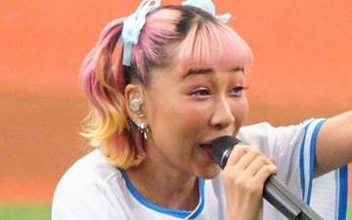〝極秘出産〟報告、家族ショットの38歳・青山テルマ「リアル、『ここにいるよ』だね～」「待ってたぁぁぁぁ」