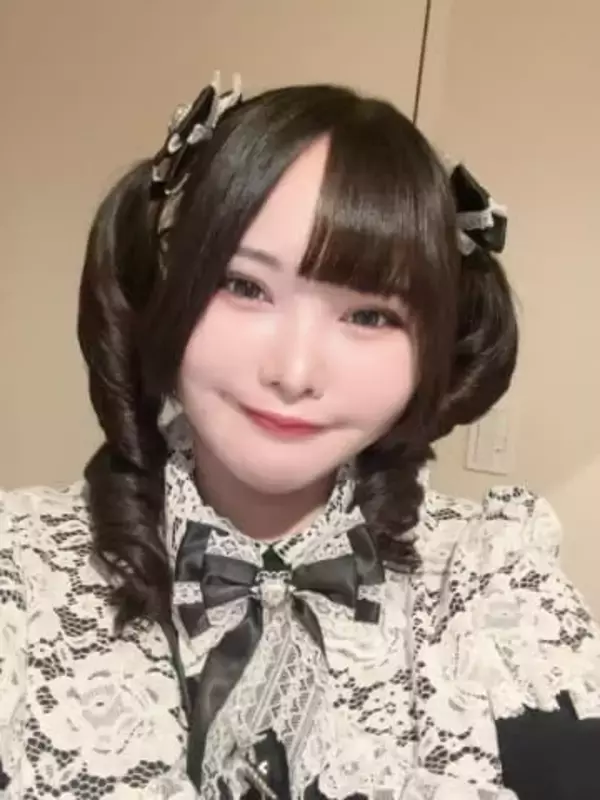 〝元日1人飲み〟投稿も「誰が撮ってるの？」「1人分の量じゃない」と心無いコメント…元アイドルの〝回答〟が話題「これがデブ1人分」「むしろ少ない」