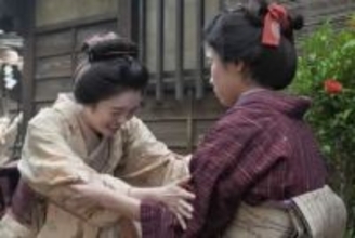 「名探偵と助手?」「カッコいい～」〝ばけばけ〟幼なじみ2人の着物で足組みオフショット、ポージングに反響「キマってますね」