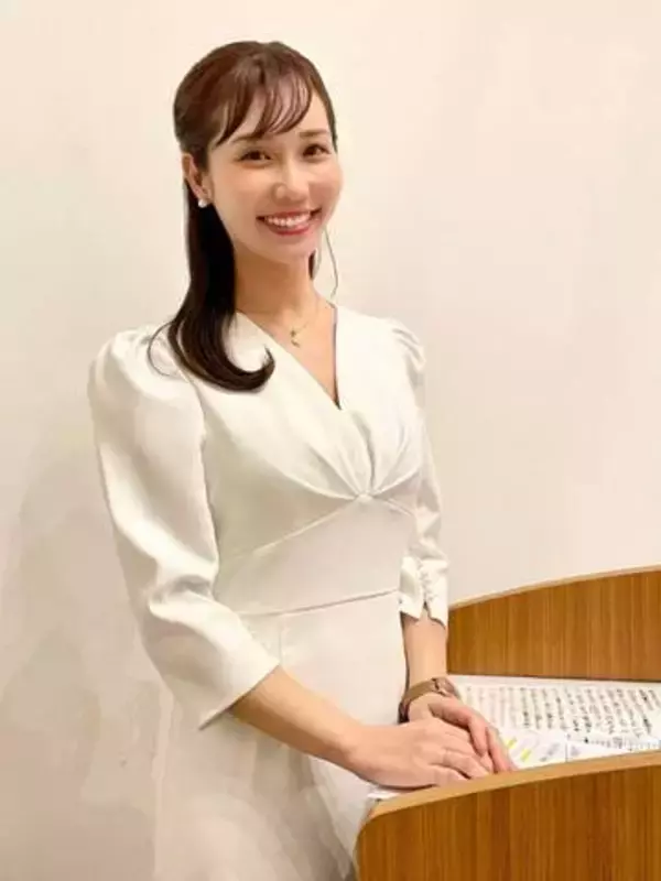 「鎖骨＆桜くっきり」元福岡放送・阿部まみアナ〝たまらん〟ショットに反響「桜より貴方が尊い」「一瞬で心まで持っていかれる」