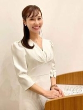 「鎖骨＆桜くっきり」元福岡放送・阿部まみアナ〝たまらん〟ショットに反響「桜より貴方が尊い」「一瞬で心まで持っていかれる」