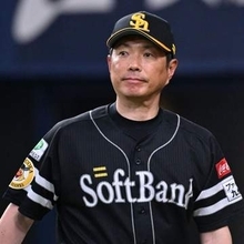 「日曜日は会長のユニホームを着て」　ソフトバンク小久保監督、王貞治球団会長の86歳の誕生日を飾れず　24日は本拠地で「王レガシーデー」