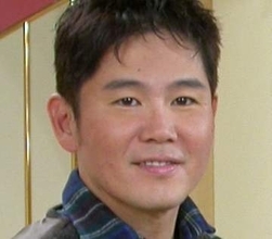 「だいぶ変わった」「痩せた？」53歳・ガレッジセール川ちゃん、現在は沖縄在住…最新姿に驚きの声「えっ⁈川ちゃん‼」