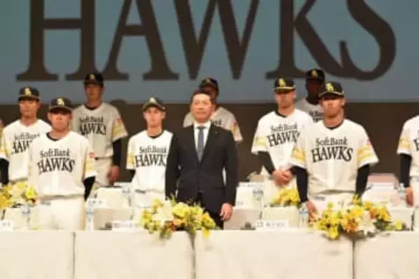 ソフトバンク小久保監督が新入団選手へ〝逆質問〟　「野球ノート」のススメ伝える