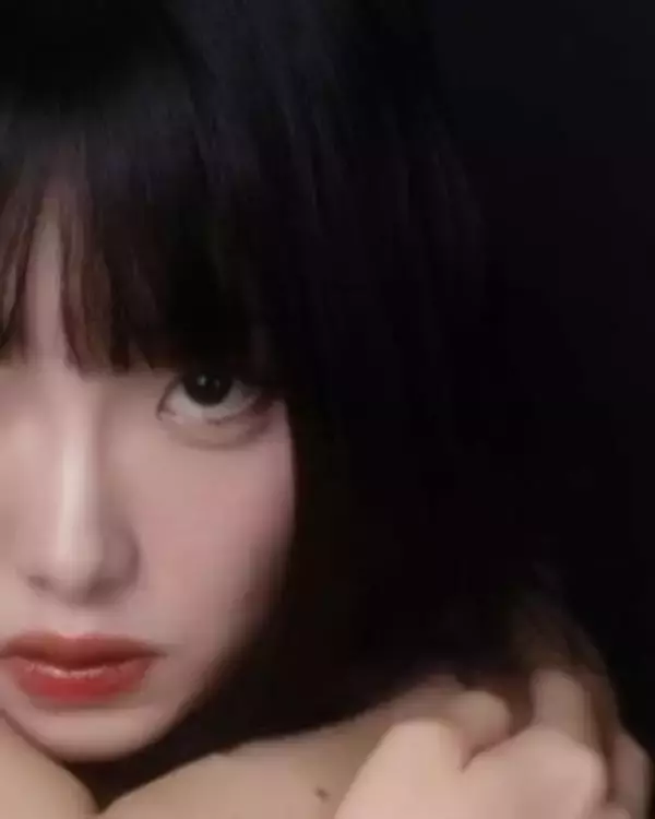 「心配になる…」「大丈夫？」呂布カルマ発掘のグラドル〝ほっそり〟インナー姿に反響「かっこよ」「キレキレですね!」