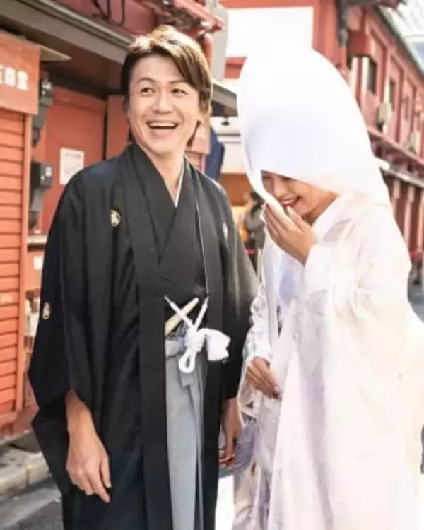 元ホスト城咲仁、11歳年下タレント妻の〝臨月マタニティフォト〟公開！「素敵なショット」「待ち遠しいですね」の声