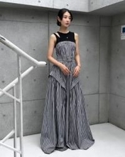 「前髪あり」年下人気俳優と〝クリスマス婚〟から3年…玄理〝雰囲気ガラリ〟姿に「似合ってる」「背筋が伸び…」「春めく、きらめく、ときめく」と注目