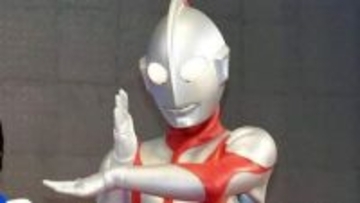 「ガチ腹よじれた」ウルトラマンの〝最強の敵〟とホームラン競争！円谷プロ公式ゲームが話題「太陽系がヤバい」「なんかエイプリルフール円谷みを感じる…」
