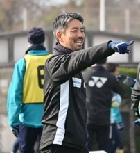 前日に後任打診も「アビスパが培った文化は崩れない」コンプラ抵触で監督契約解除のアビスパ福岡が始動　塚原真也暫定監督が意気込み