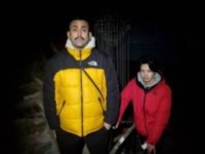 「犯人は誰だ⁉」ブックオフで買った宛名入りサイン本が波紋...疑惑拡大に「リアルな怪談の始まりですね…」「それ逆にレアすぎる」詩人・渡辺八畳投稿が話題