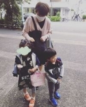 「面影ちゃんとある…」母は9年前逝去の小林麻央さん…14歳長女〝初ランウェイ〟姿に「ずいぶんと大人っぽくなってる」「素敵に輝いてる」の声