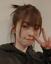 「なんかちがう」「大丈夫なのか」小芝風花、始球式特訓ショットにツッコミ殺到