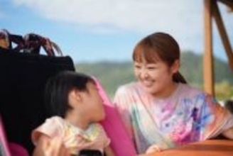 「なんとか進んできたこの6年…」柳原可奈子、脳性まひ公表6歳長女＆3歳次女と〝誕生日3ショット〟「娘ちゃん2人の笑顔が何よりのプレゼント」「子育て頑張る力もらってる」