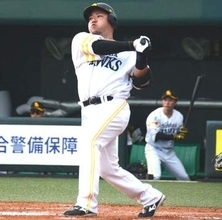 打撃不振で2軍再調整のソフトバンク山川穂高が決断　16年間使用のバットの重さを20グラム軽量化へ　「20代でブンブン振っていた時とは違うので」