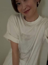辺見えみり、箱根ゴルフで披露した「お御足」に羨望の眼差し「うっとりです」「肌白く保たれていて羨ましい」
