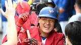 「岡本和真が28号ソロで勝利に貢献　自身が持つ「球団新人記録」をさらに更新　日本人ルーキー初の30号の大台も目前」の画像1