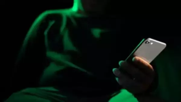 “オンカジ”関連ワードによる検索ヒット数は減少傾向、法改正前との比較で　総務省の有識者検討会で報告