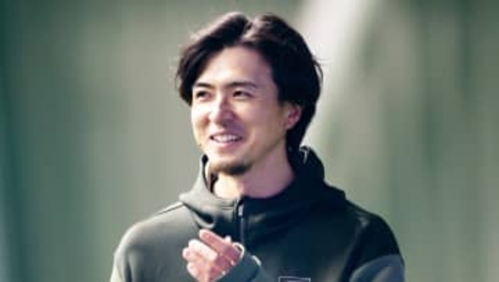 【ほっこり】ソフトバンク上沢直之のサプライズ誕生日パーティー　大津亮介・津森宥紀・木村光がケーキ片手に突撃