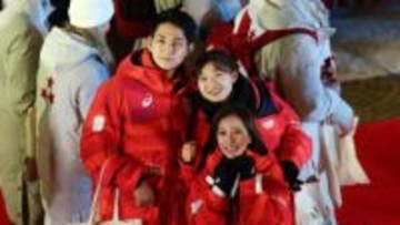 りくりゅうペア　巨大な五輪マークに乗る？　驚きの一瞬を切り取った投稿に「乗っているように見えますが……」【ミラノ・コルティナ五輪】