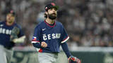 「【WBC】最速“128キロ”で侍ジャパンを封じたチェコ右腕サトリア　5回途中無失点で大歓声に包まれながら降板」の画像1