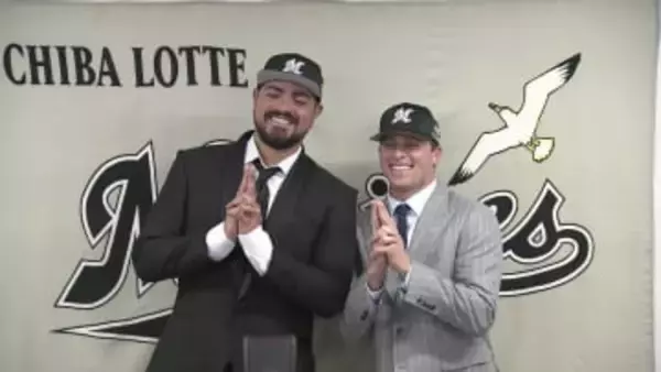 【ロッテ】助っ人左腕コンビが入団会見　カスティーヨはアニメが大好き　頭脳派ロングは第1子が日本で誕生予定